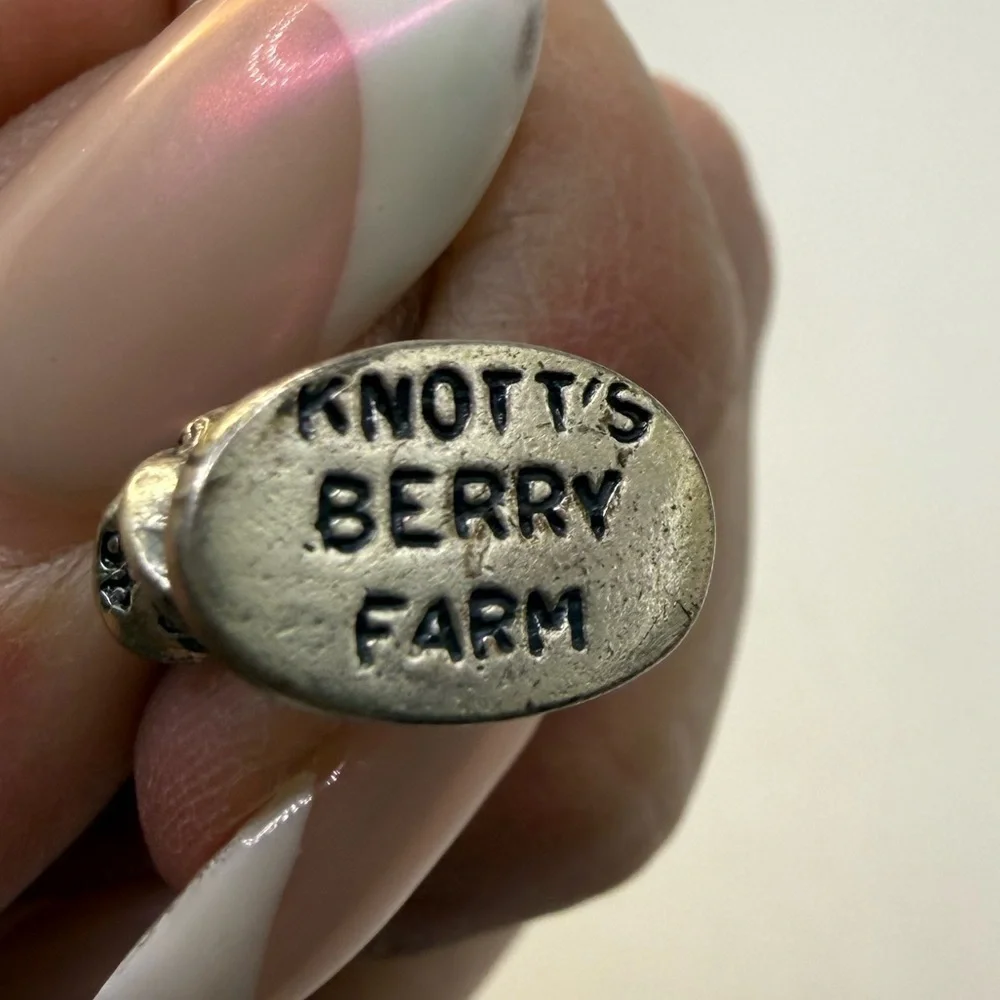 Vintage Knott’s Berry Farm Sterling Silver Charm Bracelet 7” - Picture 6 of 8